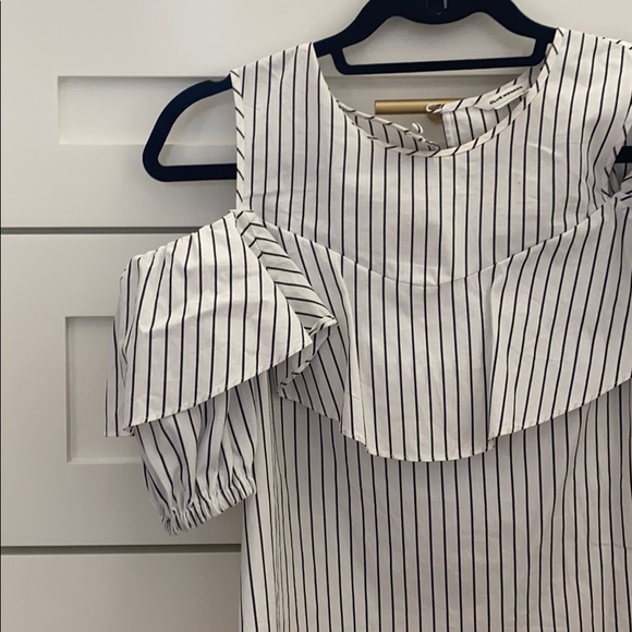 Club Monaco blouse - Picture 2 of 3